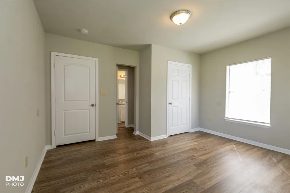 3140 Boyd Avenue Groves, TX 77619