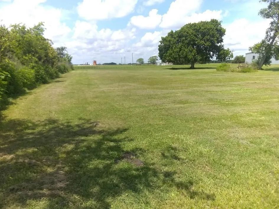 1146 County Road 444 El Campo, TX 77437