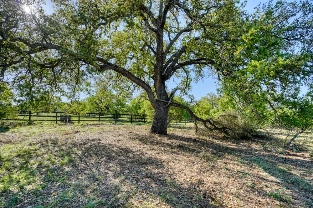 77 The Trails Parkway Horseshoe Bay, TX 78657