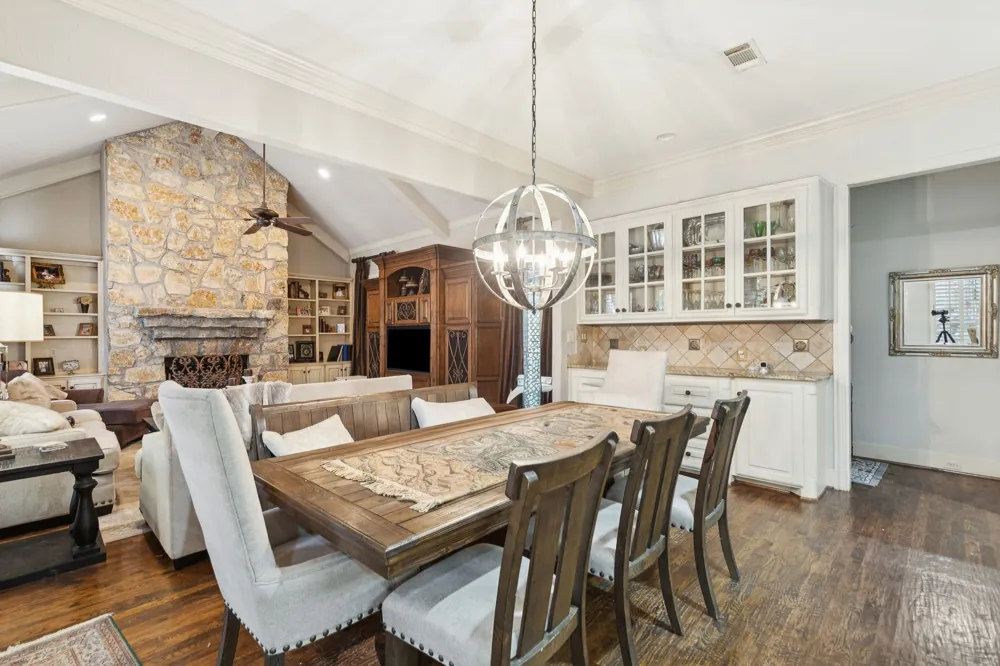 1970 Mary Lee Lane Lucas, TX 75002