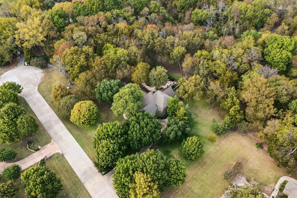 1970 Mary Lee Lane Lucas, TX 75002
