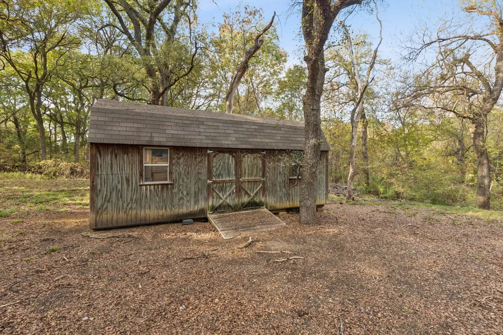 1970 Mary Lee Lane Lucas, TX 75002