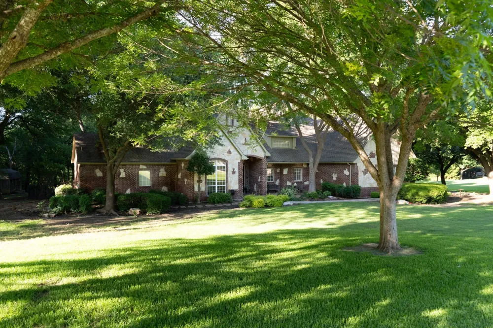1970 Mary Lee Lane Lucas, TX 75002