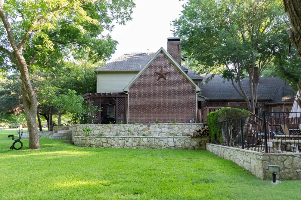 1970 Mary Lee Lane Lucas, TX 75002