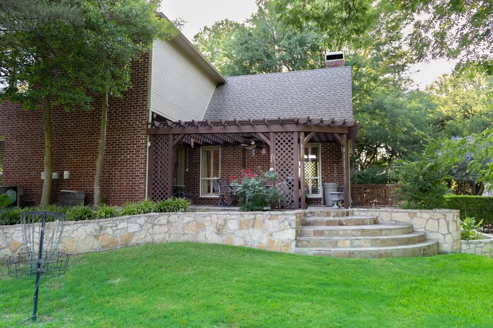 1970 Mary Lee Lane Lucas, TX 75002