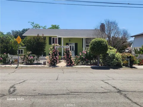 1612 Laurel Avenue
