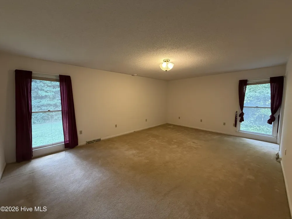 683 Chestnut Drive Thomson, GA 30824