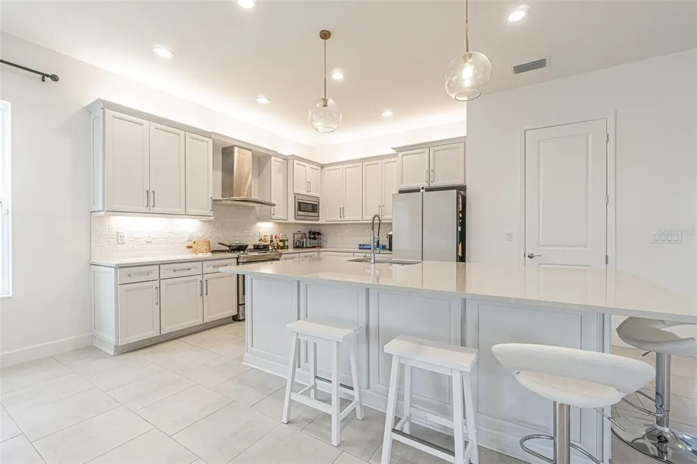32353 ROSEWOOD MEADOW LANE Wesley Chapel, FL 33543