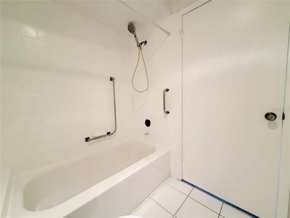 4313 TAHITIAN GARDENS CIRCLE #C Holiday, FL 34691