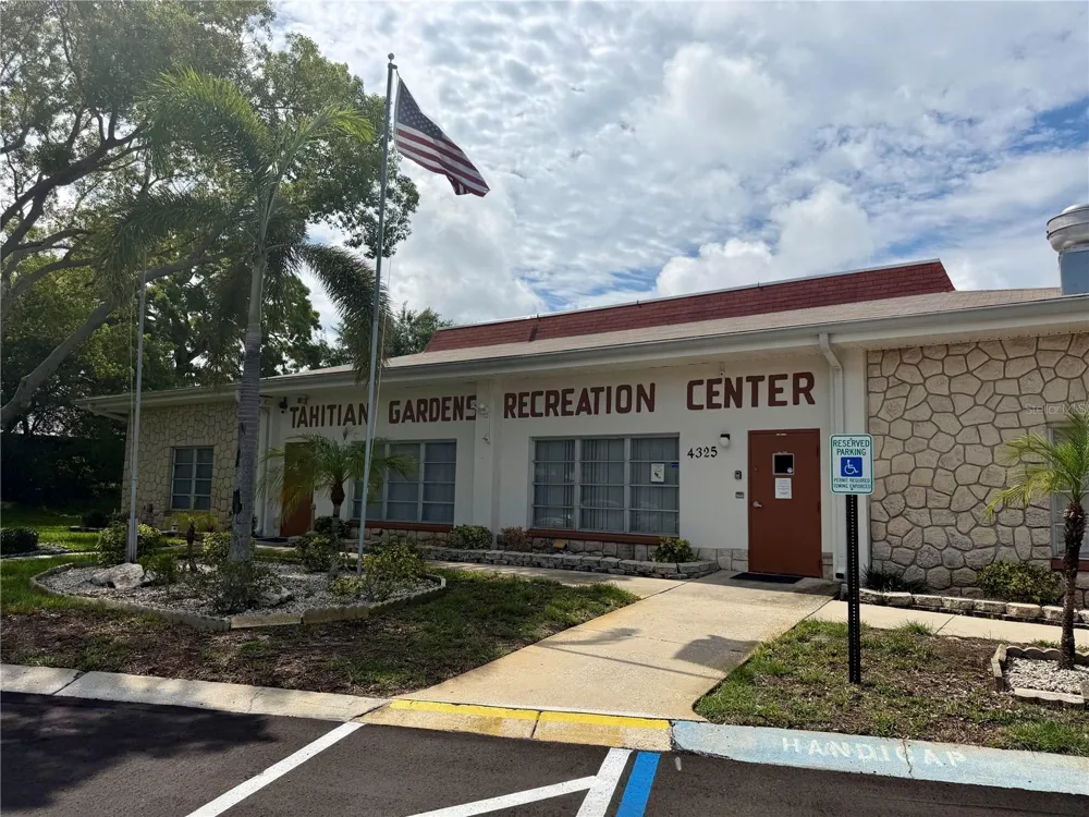 4313 TAHITIAN GARDENS CIRCLE #C Holiday, FL 34691
