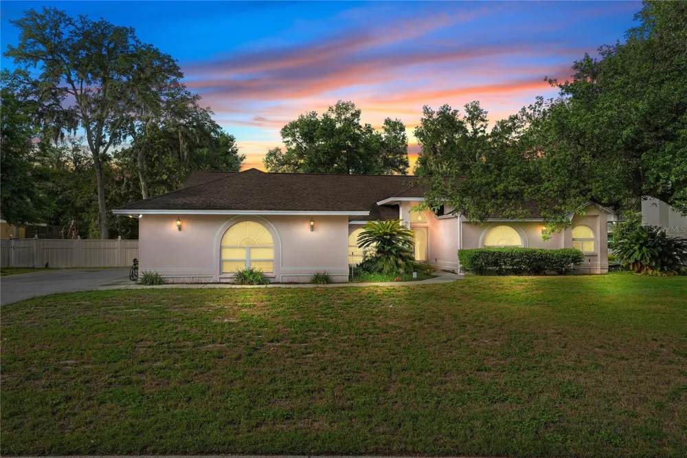 7222 STANFORD DR Lakeland, FL 33809