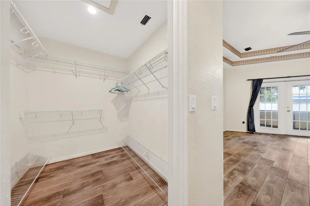 7222 STANFORD DR Lakeland, FL 33809