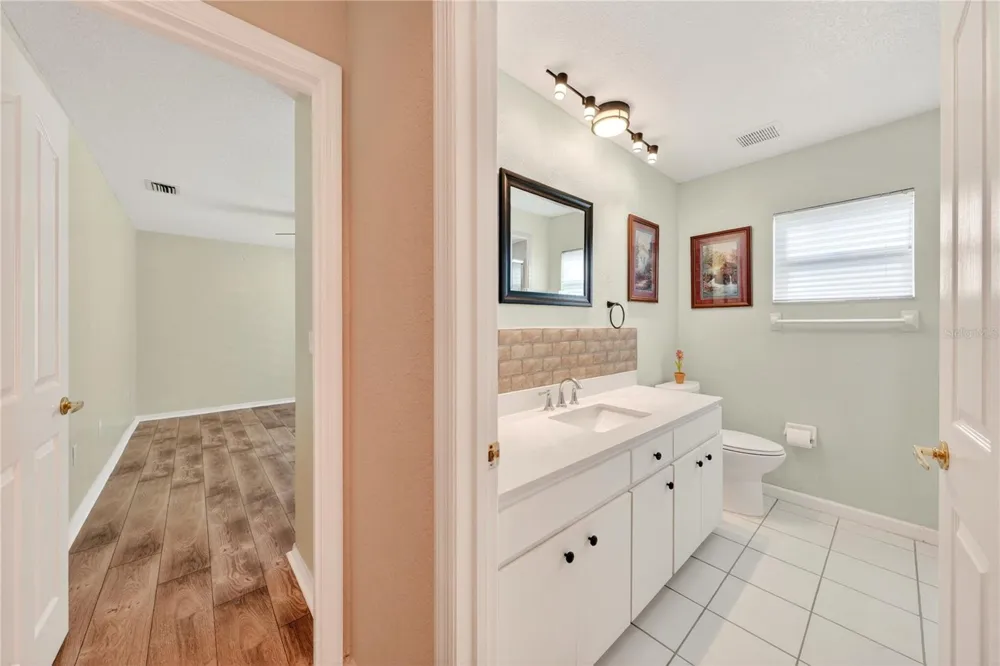 7222 STANFORD DR Lakeland, FL 33809