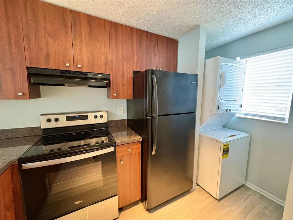 408 57TH AVENUE DRIVE E #A Bradenton, FL 34203