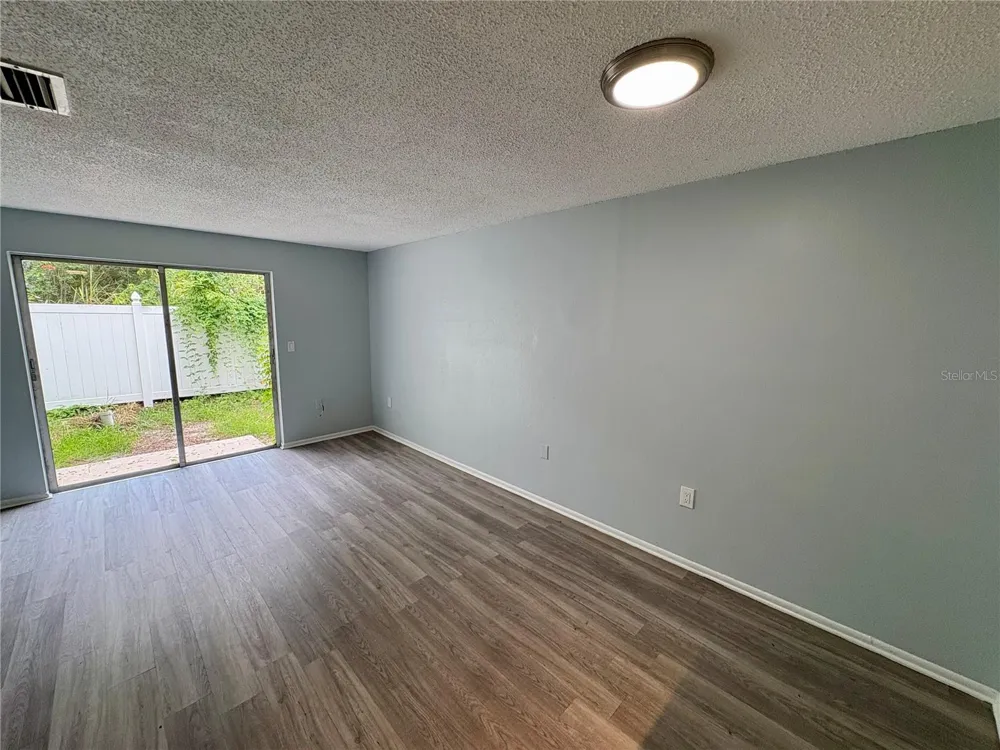 408 57TH AVENUE DRIVE E #A Bradenton, FL 34203