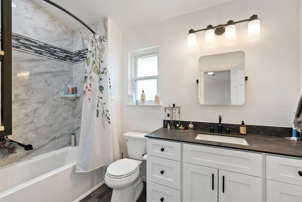 8406 Washita Drive Austin, TX 78749