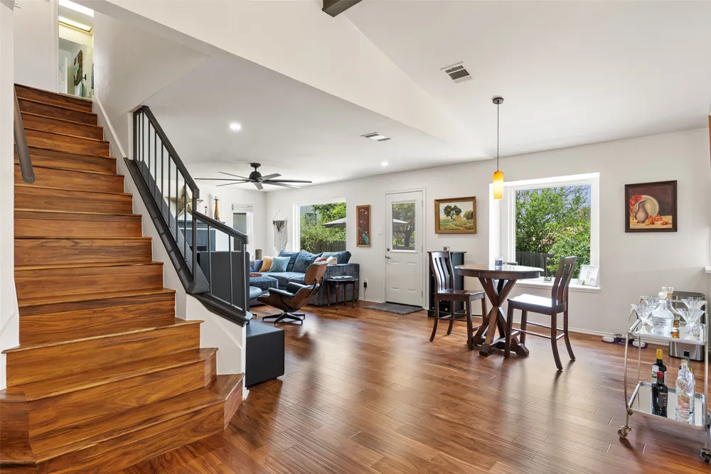 8406 Washita Drive Austin, TX 78749