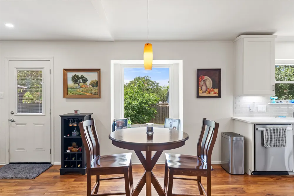 8406 Washita Drive Austin, TX 78749