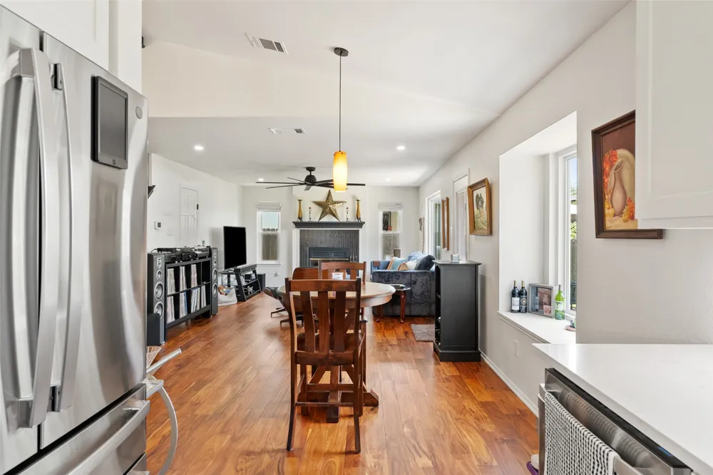 8406 Washita Drive Austin, TX 78749