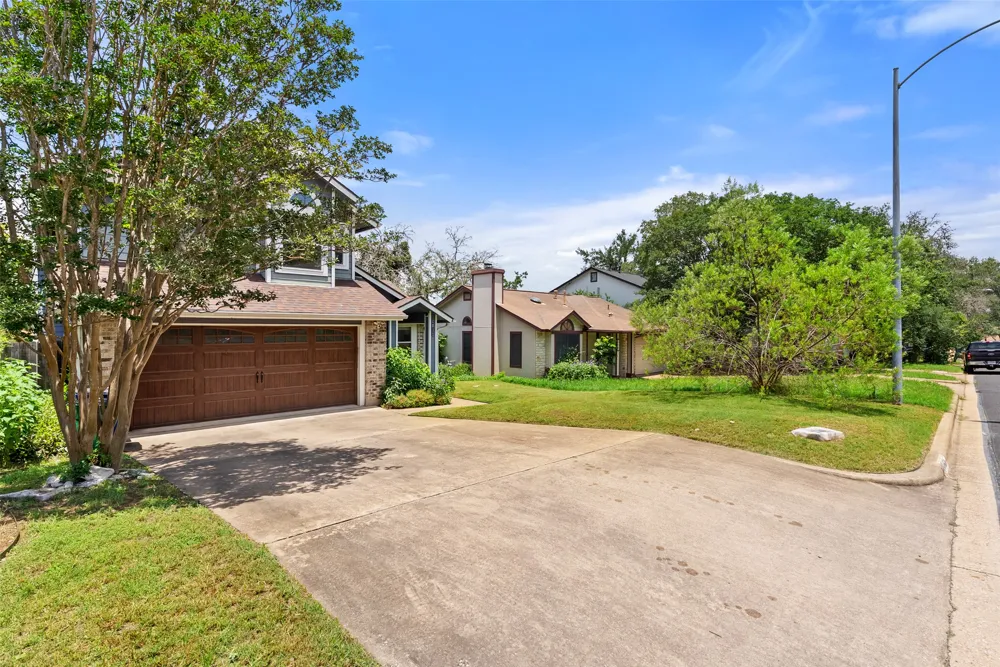8406 Washita Drive Austin, TX 78749