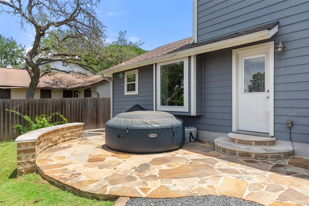8406 Washita Drive Austin, TX 78749