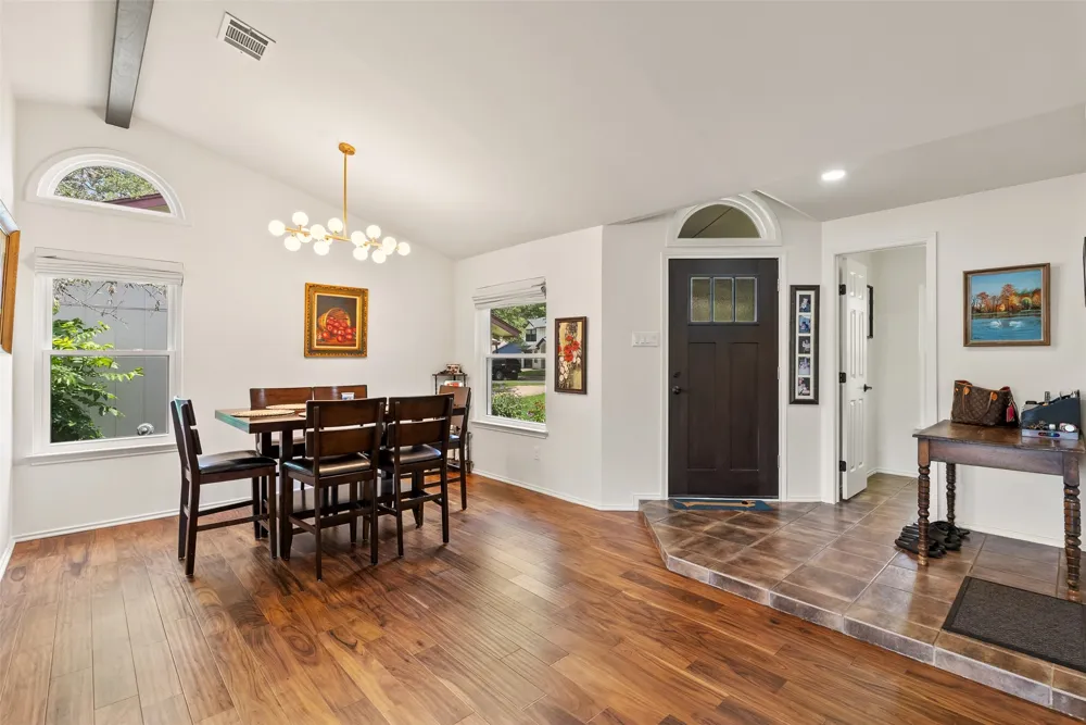 8406 Washita Drive Austin, TX 78749