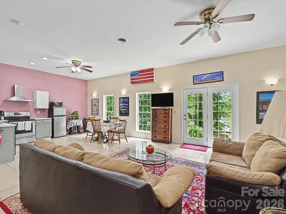 152 Lighthouse Road Mount Holly, NC 28120