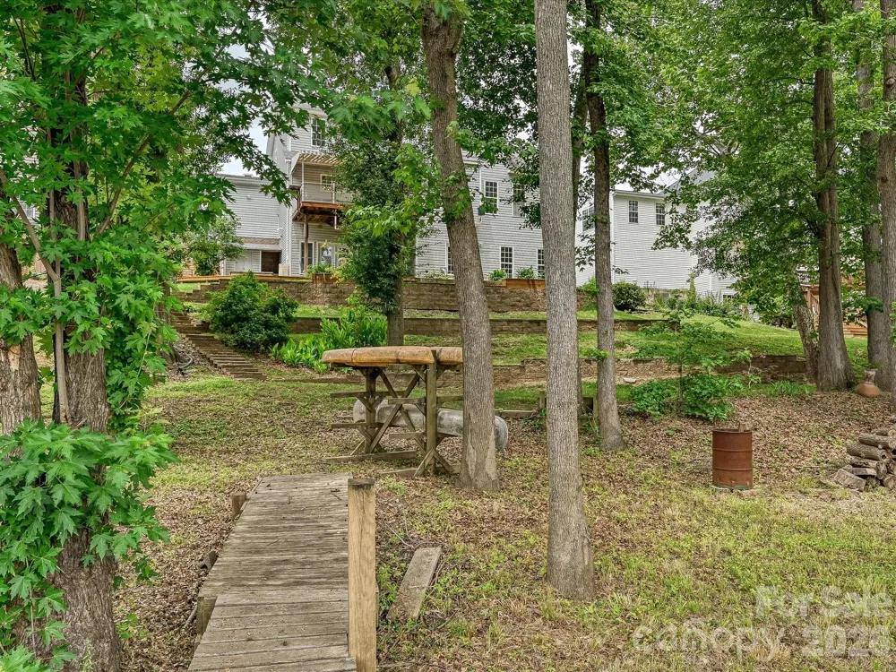 152 Lighthouse Road Mount Holly, NC 28120