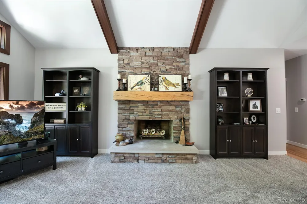 3957 Mill Lake Road Orion Charter Township, MI 48360
