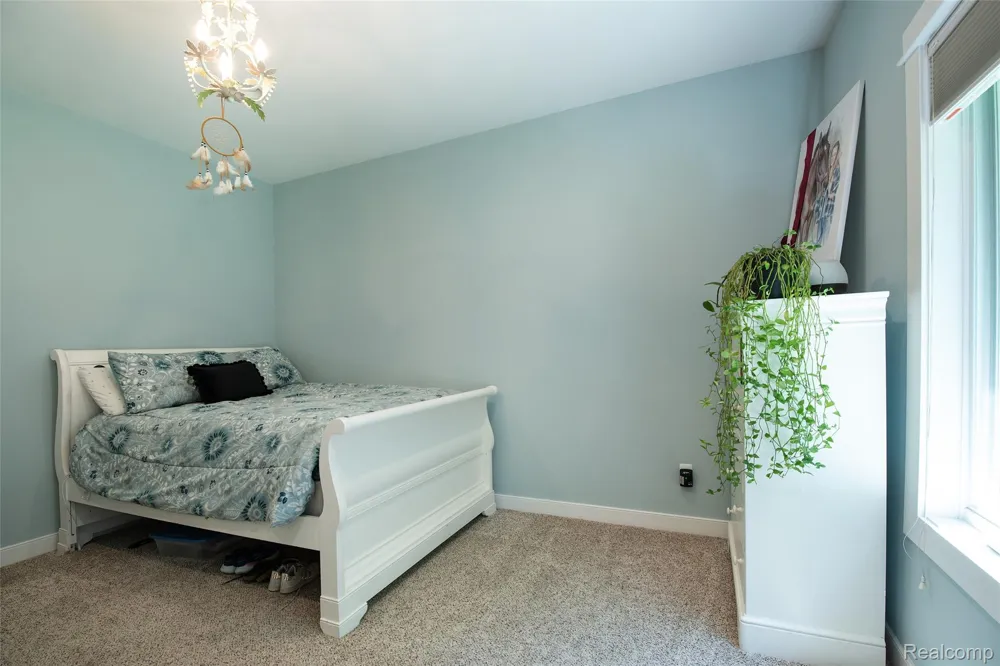 3957 Mill Lake Road Orion Charter Township, MI 48360
