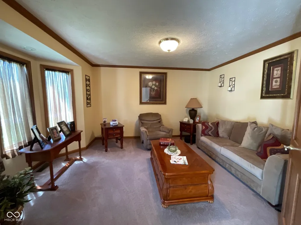 46 S Meadow Lane Rockville, IN 47872