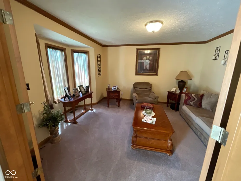 46 S Meadow Lane Rockville, IN 47872