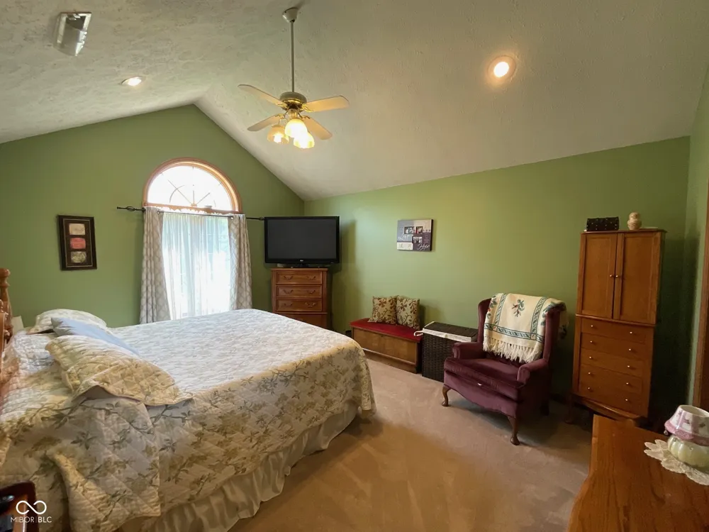 46 S Meadow Lane Rockville, IN 47872
