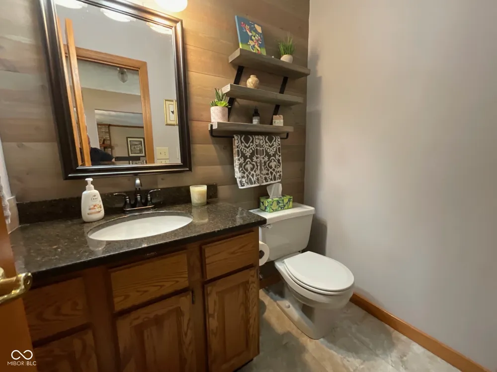 46 S Meadow Lane Rockville, IN 47872