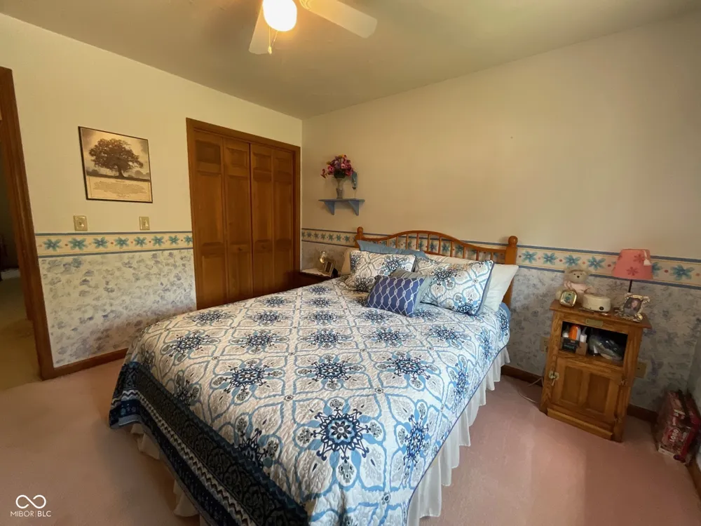 46 S Meadow Lane Rockville, IN 47872