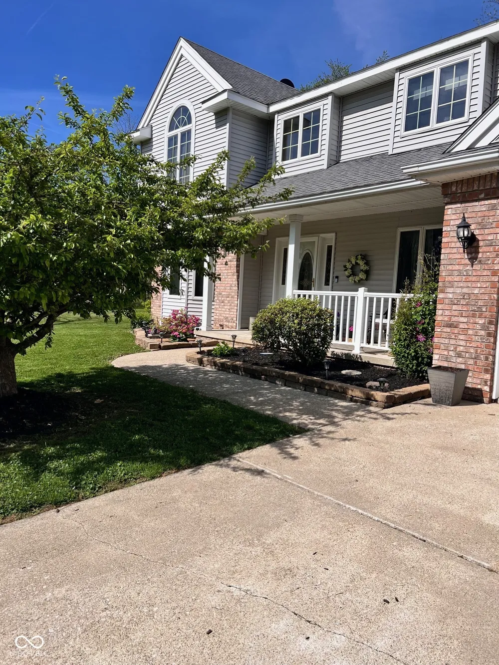 46 S Meadow Lane Rockville, IN 47872