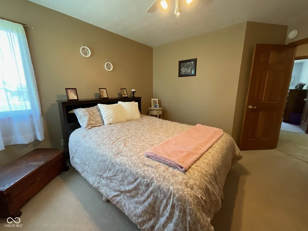 46 S Meadow Lane Rockville, IN 47872