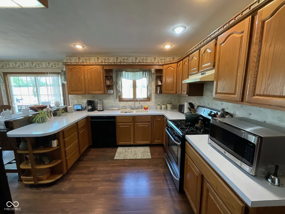 46 S Meadow Lane Rockville, IN 47872