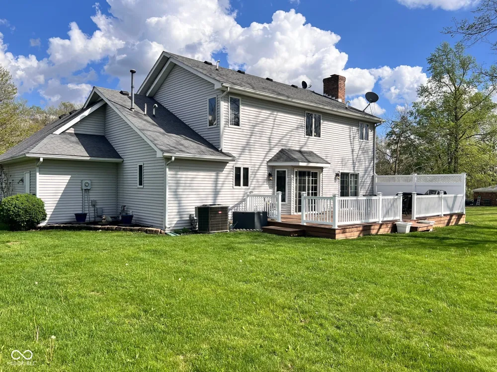 46 S Meadow Lane Rockville, IN 47872