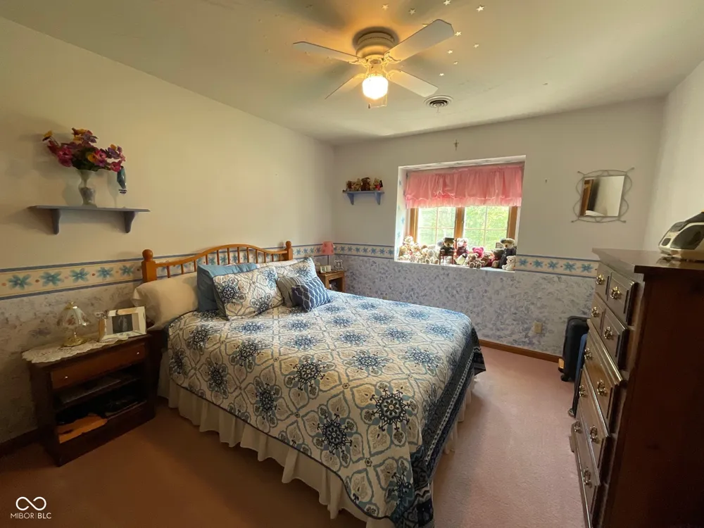 46 S Meadow Lane Rockville, IN 47872