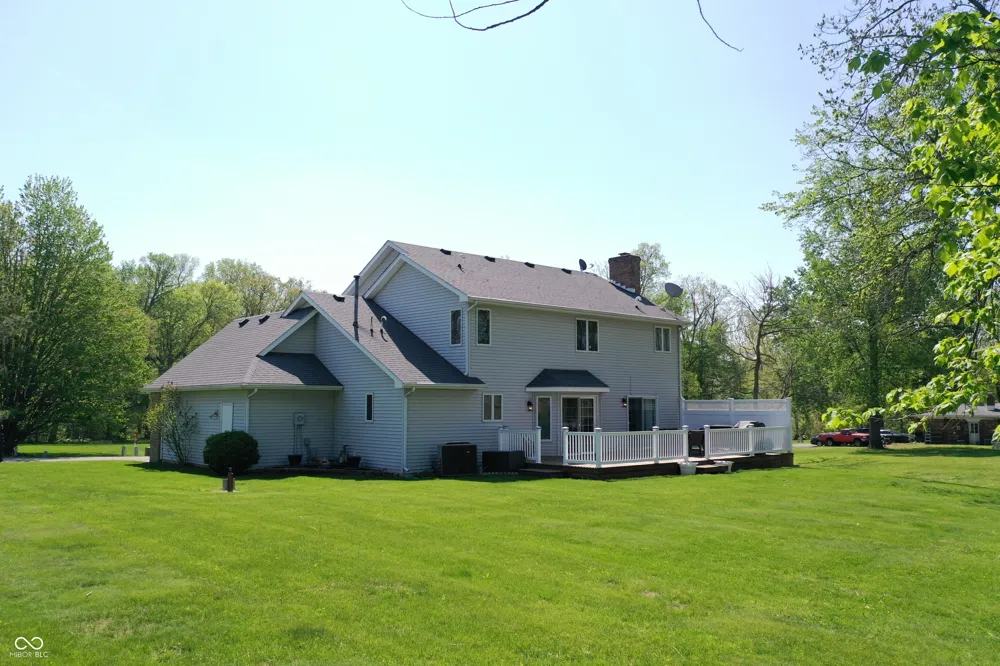 46 S Meadow Lane Rockville, IN 47872