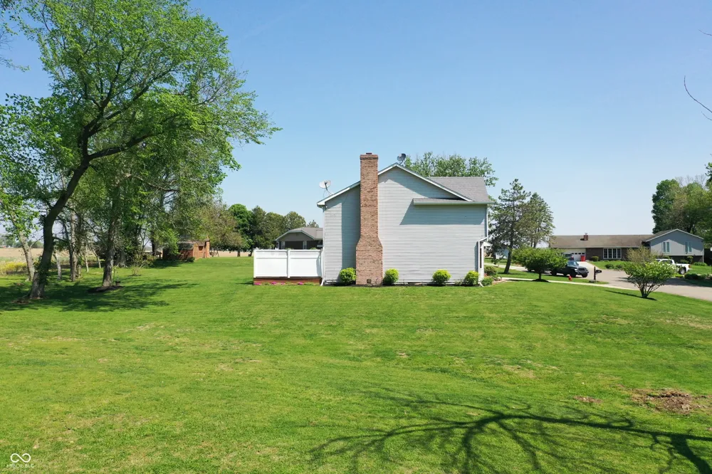 46 S Meadow Lane Rockville, IN 47872