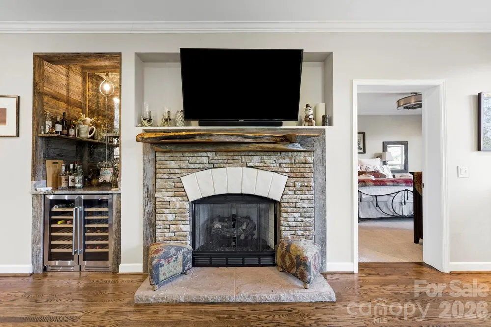 30 Lower Tanglewood Road E #2 Lake Toxaway, NC 28747