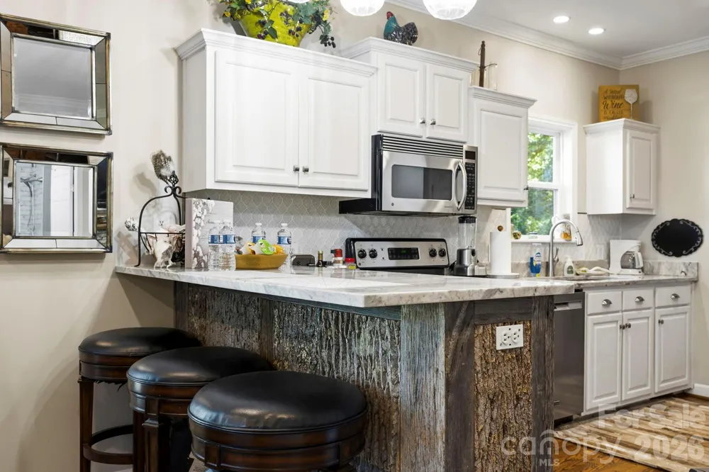 30 Lower Tanglewood Road E #2 Lake Toxaway, NC 28747
