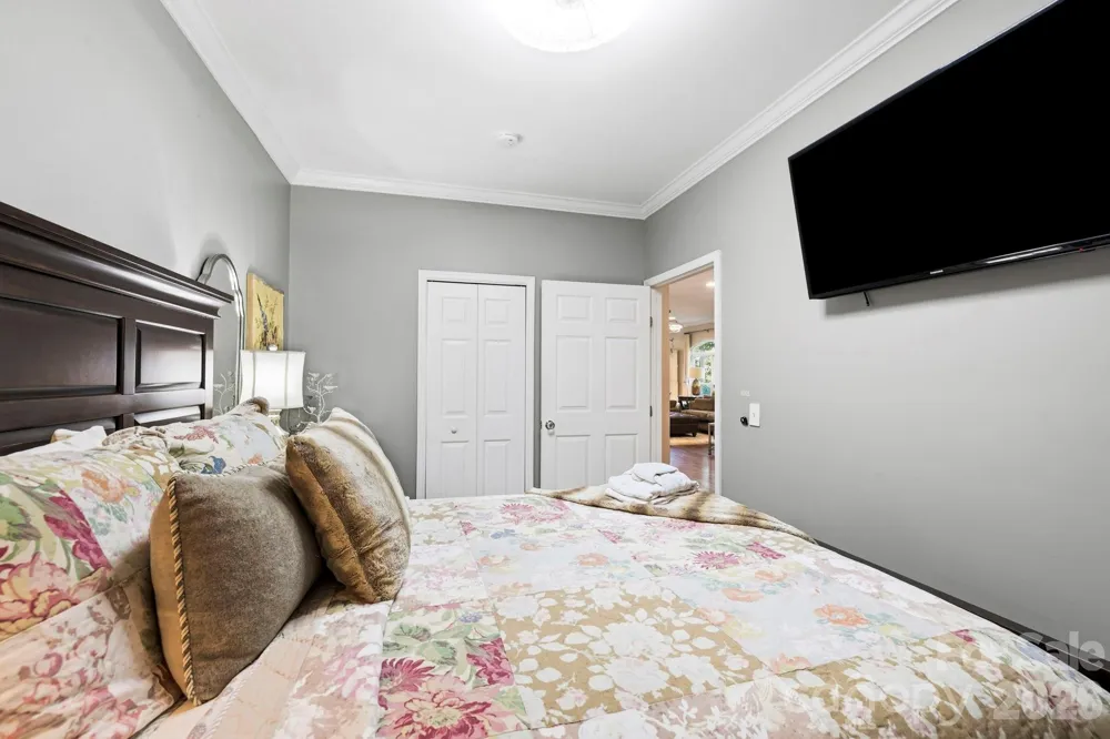 30 Lower Tanglewood Road E #2 Lake Toxaway, NC 28747