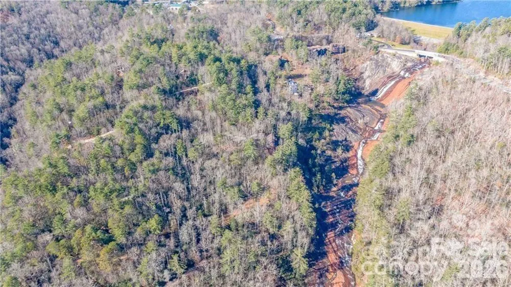 30 Lower Tanglewood Road E #2 Lake Toxaway, NC 28747