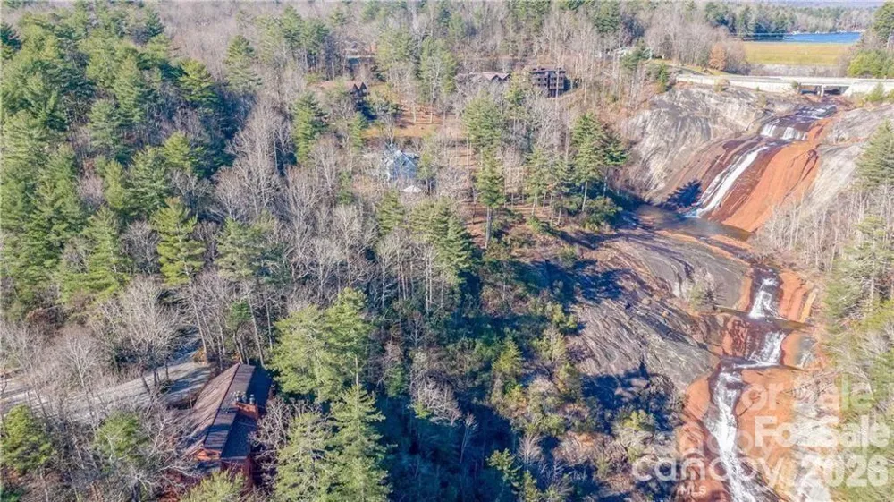 30 Lower Tanglewood Road E #2 Lake Toxaway, NC 28747