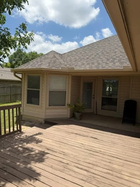 3012 Red Oak Drive Belton, TX 76513