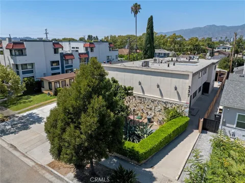 337 W Acacia Avenue