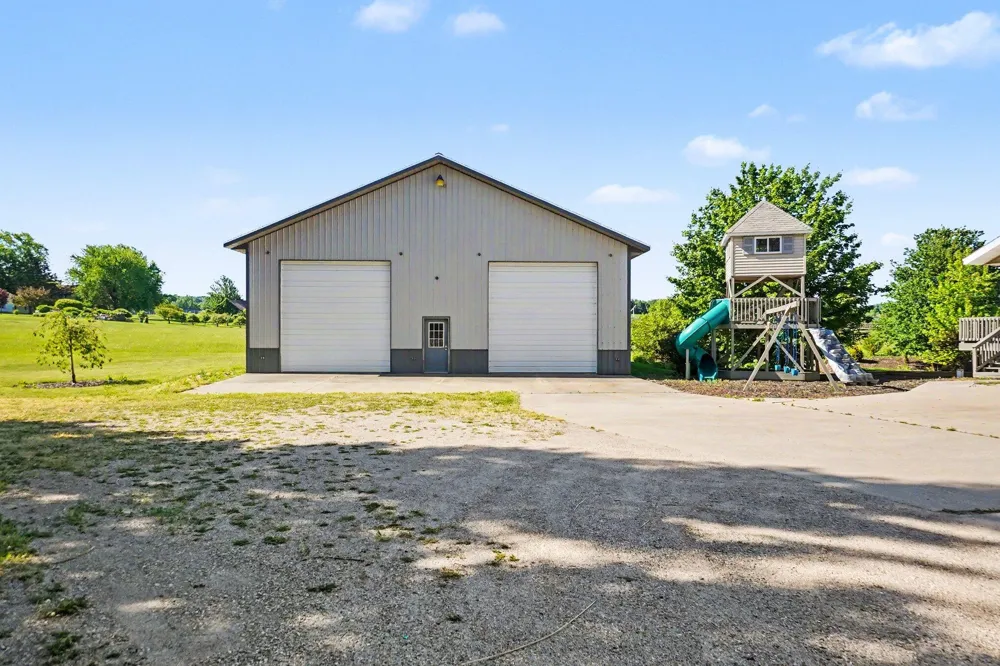 2861 W Polk Road Hart, MI 49420